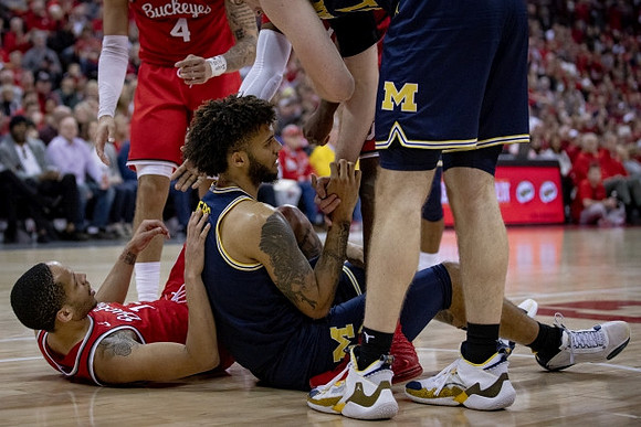 Isaiah Livers (2)