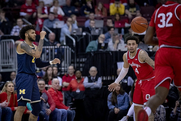Isaiah Livers (2)