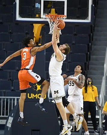 Austin Davis (51) and Eli Brooks (55)