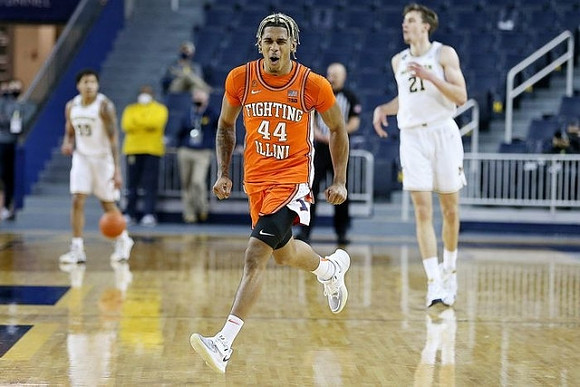 Eli Brooks (55) and Franz Wagner (21)