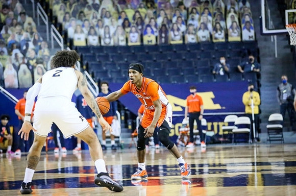 Isaiah Livers (2)