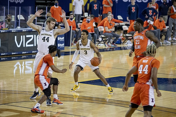 Jaron Faulds (44) and Zeb Jackson (3)
