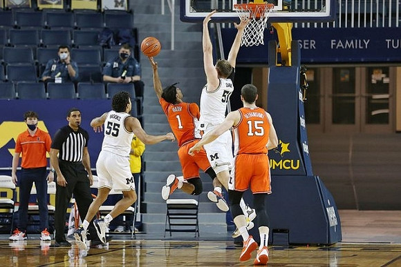 Eli Brooks (55) and Austin Davis (51)