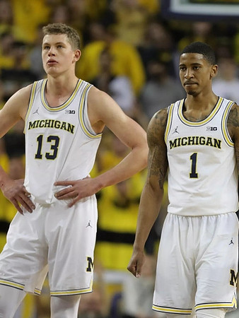 Moritz Wagner (13) and Charles Matthews (1)