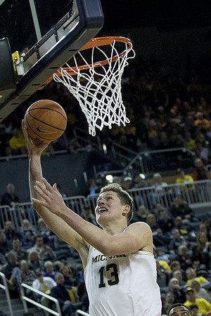 Moritz Wagner (13)