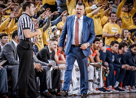 Illinois Head Coach Brad Underwood