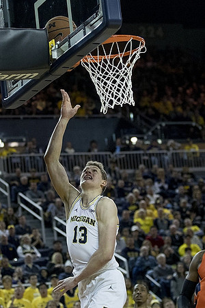 Moritz Wagner (13)
