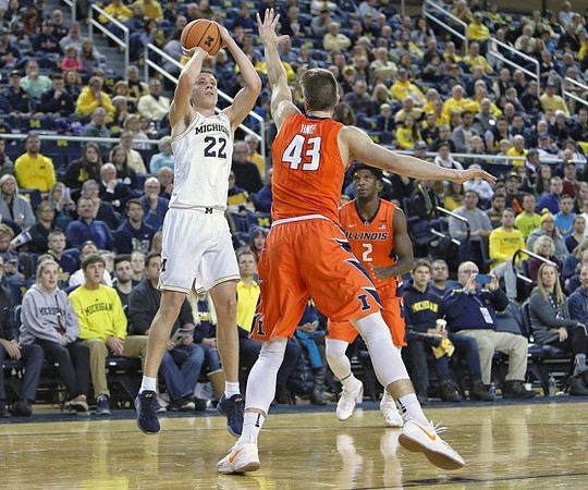 Duncan Robinson (22)