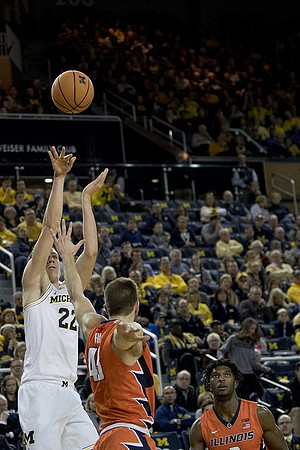 Duncan Robinson (22)