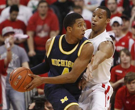 Darius Morris (4)