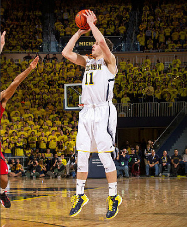 Nik Stauskas (11)