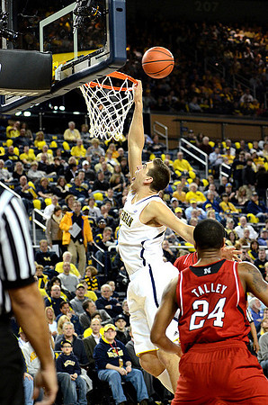 Mitch McGary (4)