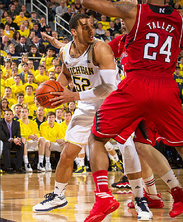Jordan Morgan (52)
