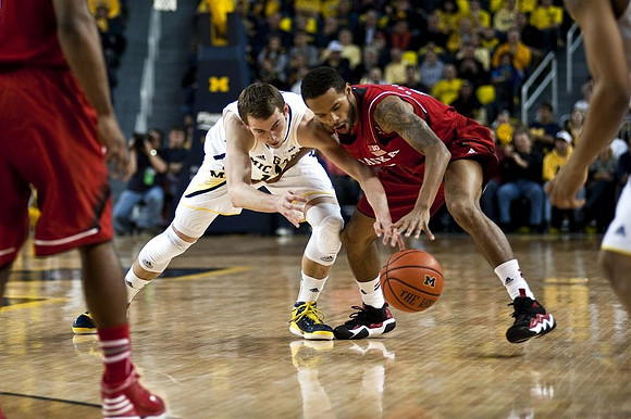 Nik Stauskas (11)