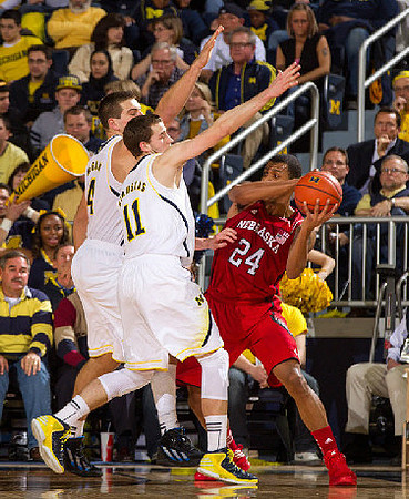 Mitch McGary (4) and Nik Stauskas (11)