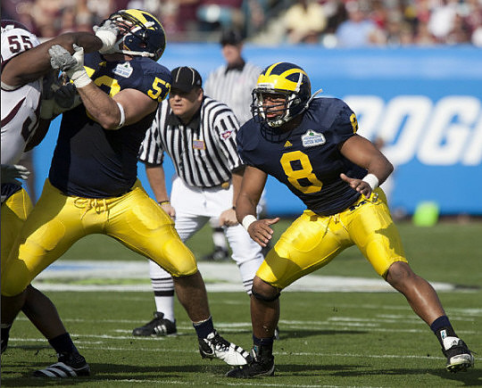 Ryan Van Bergen (53) and Jonas Mouton (8)