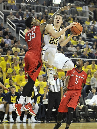 Duncan Robinson (22)
