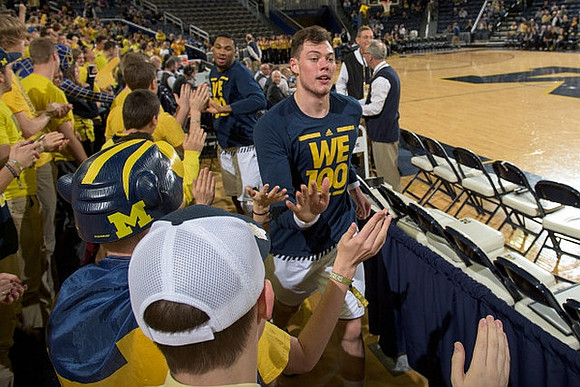 Ricky Doyle (32) and Zak Irvin (21)