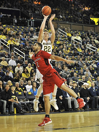 Duncan Robinson (22)