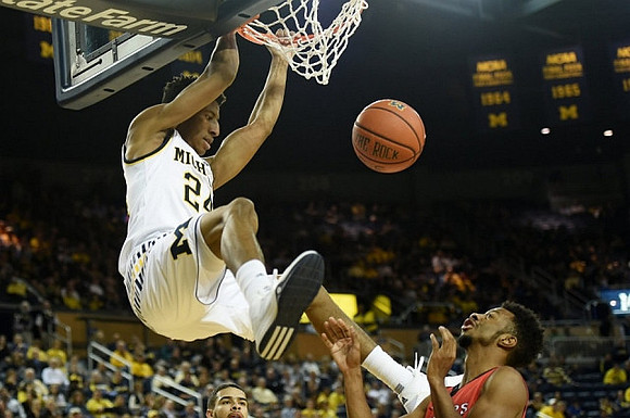 Aubrey Dawkins (24)