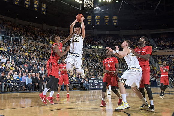 Duncan Robinson (22) and Ricky Doyle (32)