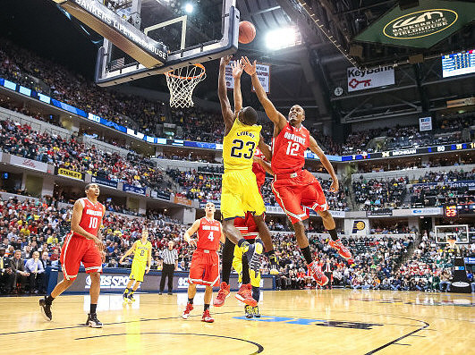 Derrick Walton Jr. (10) and Jordan Morgan (52)
