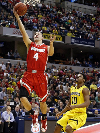 Derrick Walton Jr. (10)