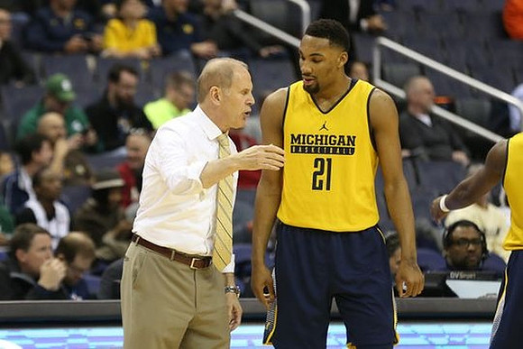 John Beilein and Zak Irvin (21)