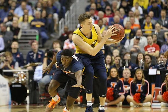 Duncan Robinson (22)