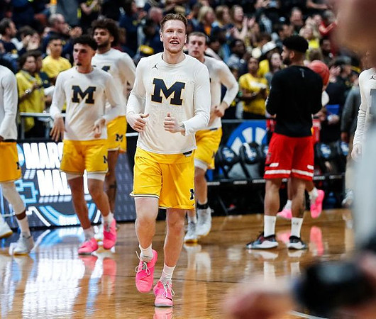 Ignas Brazdeikis (13), Adrien Nunez (5), Isaiah Livers (4), and Austin Davis (51)