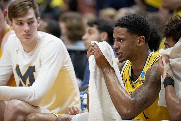 Colin Castleton (11), Charles Matthews (1), and Jordan Poole (2)