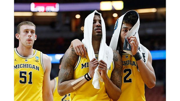 Austin Davis (51), Charles Matthews (1), and Jordan Poole (2)