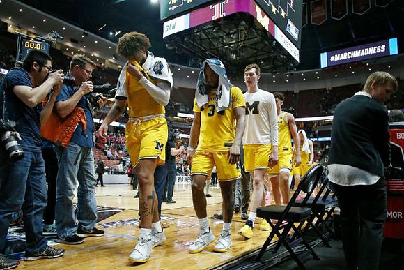 Isaiah Livers (4), Zavier Simpson (3), Colin Castleton (11), and Adrien Nunez (5)