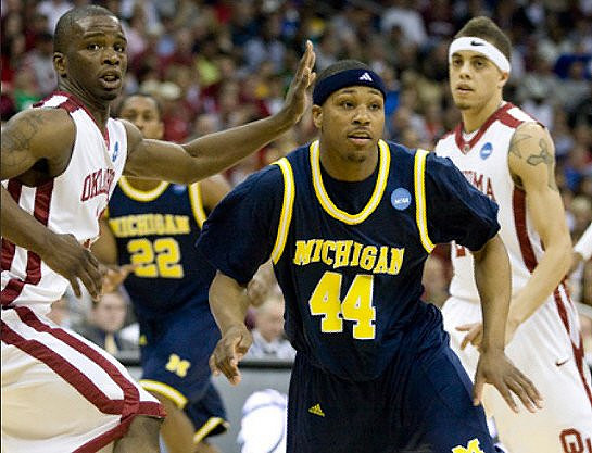 Kelvin Grady (44) and Jevohn Shepherd (22)