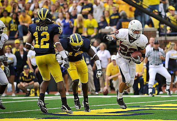J.T. Floyd (12) and James Rogers (18)
