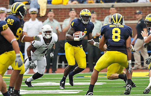 Mike Martin (68), Greg Banks (92), Cameron Gordon (4), and Jonas Mouton (8)