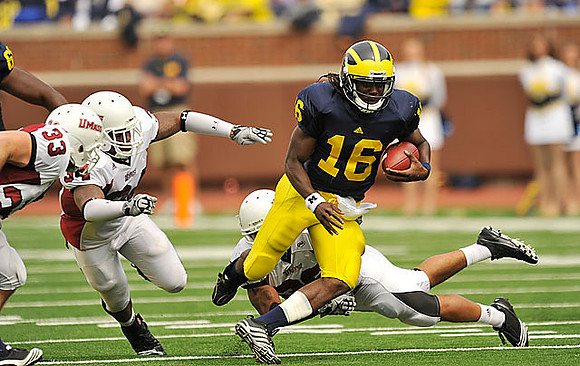 Denard Robinson (16)