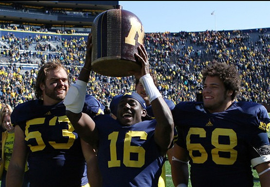 Little Brown Jug, Ryan Van Bergen (53), Denard Robinson (16), and Mike Martin (68)
