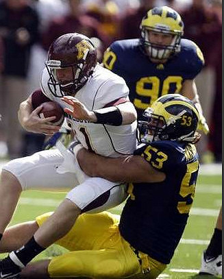 Jake Ryan (90) and Ryan Van Bergen (53