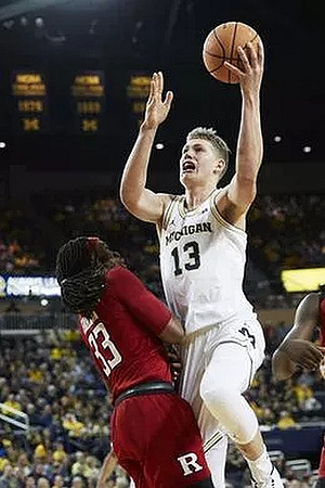 Moritz Wagner (13)