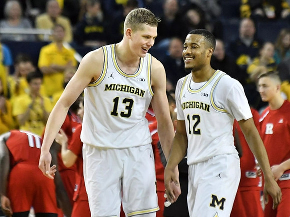 Moritz Wagner (13) and Muhammad-Ali Abdur-Rahkman (12)