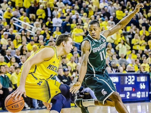 Nik Stauskas (11)