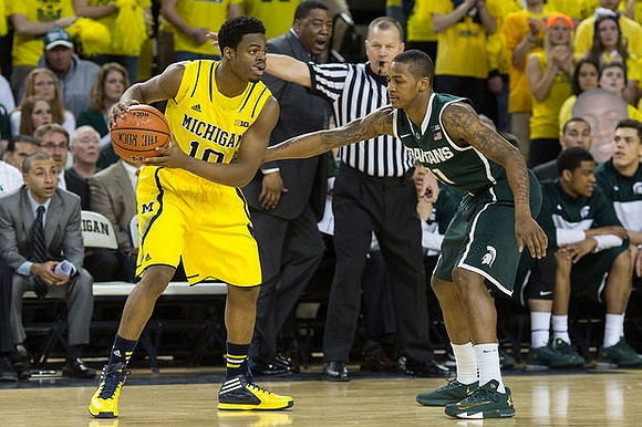 Derrick Walton Jr. (10)