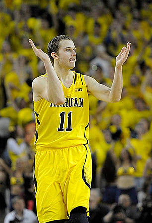 Nik Stauskas (11)