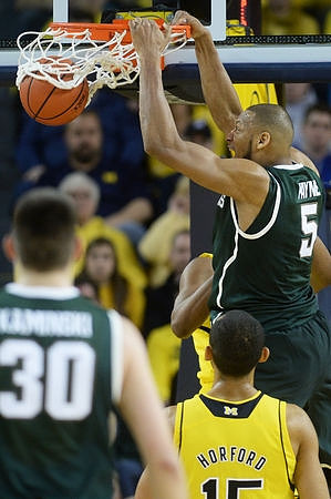 Jon Horford (15)