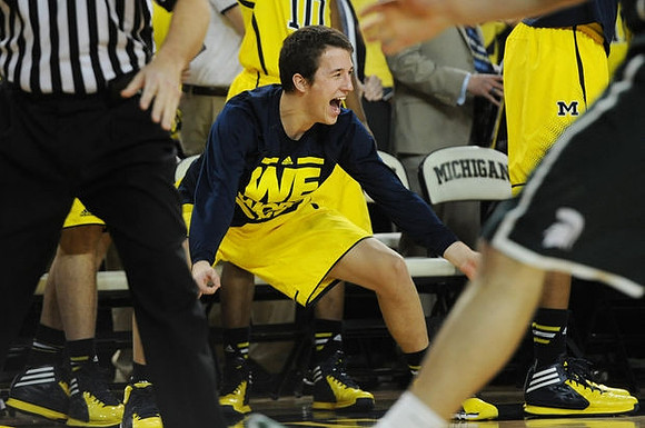Andrew Dakich (5)