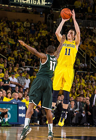 Nik Stauskas (11)