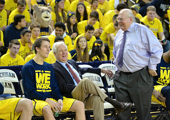 Andrew Dakich (5)