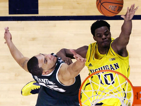 Derrick Walton Jr. (10)