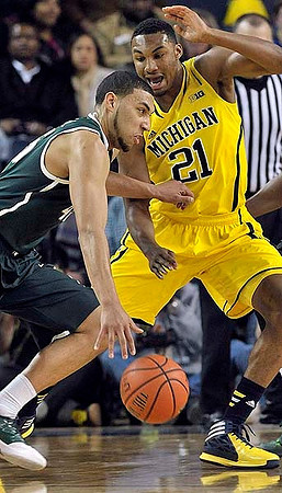 Zak Irvin (21)